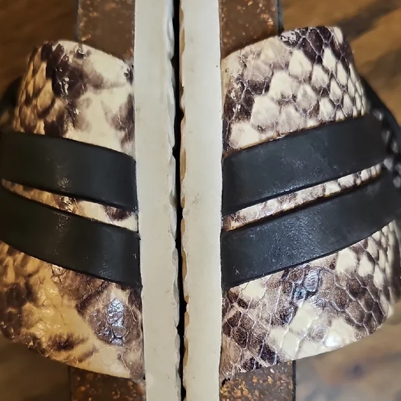 Tory Burch Leigh Slide Sandals Black and Brown Snake Print - Picture 3 of 13